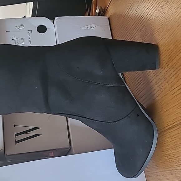 Ladies high boots - Picture 10 of 10